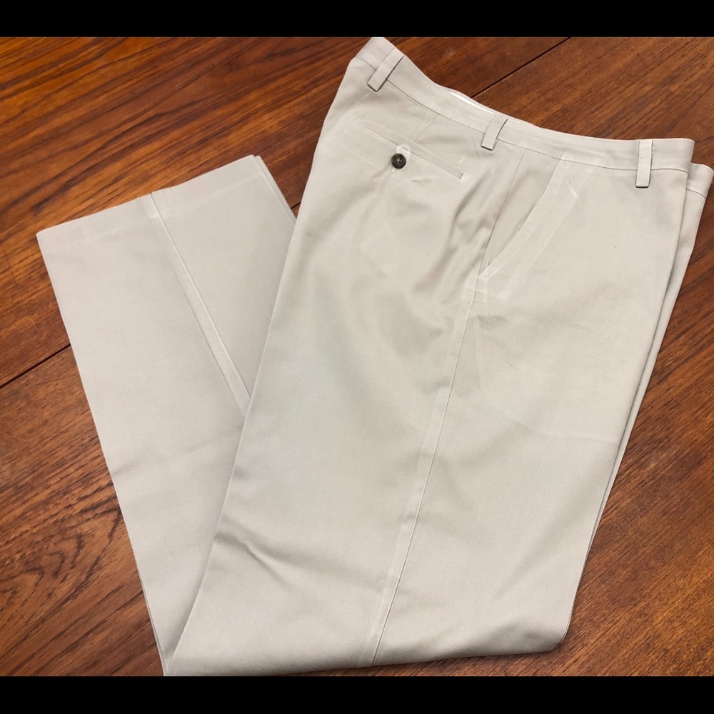 Dockers D3 Khaki Slacks 38x34